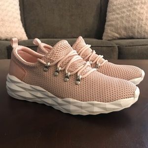 NEW Qupid Blush Sneaker